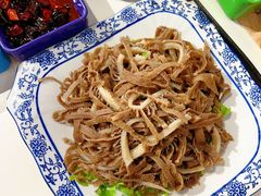 -天天初二·天津传统捞面·天津特色菜(凌奥总店)