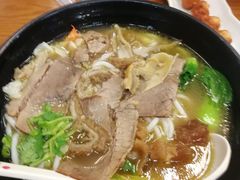 -鑫花溪牛肉米粉(凤凰街创始总店)