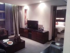 -青岛海尔洲际酒店