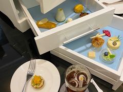 -行者书屋大堂吧 ·下午茶(南京圣和府邸酒店)