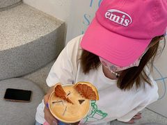 -HUGS coffee(东区店)