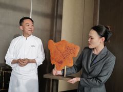 -运·中餐厅(成都华尔道夫酒店)