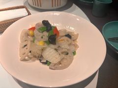 -荷塘秋月·本帮江浙菜(国权路店)