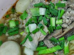 -榮泰米粉湯(Left Shop)