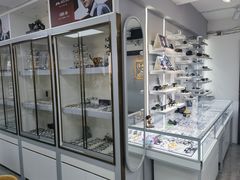 -潘多拉眼镜·蔡司依视路明月(潘家园店)