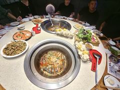 -山里屯铁锅炖·东北菜(康桥店)