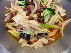 新疆椒麻鸡-董小西的凉皮和椒麻鸡(三元桥店)