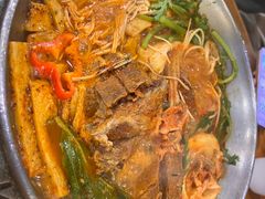 -喇喇排骨火锅·传统韩式脊骨汤(望京西园总店)