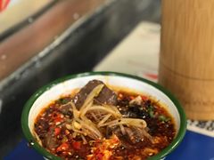 冒鸭血-马路边边老成都串串香(星耀城店)