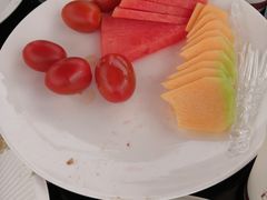 -丹世红酒庄·烧烤·团建·婚礼·水上运动