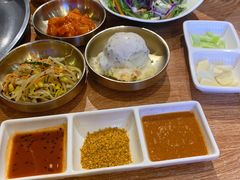 -弘益铭家九炙社韩国烤肉料理(尚美店)