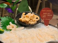 加拿大象拔蚌-協成海鮮火鍋(老店)