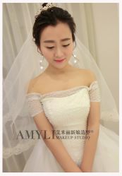 -艾米丽婚纱礼服