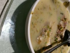 android_upload_pic-何记面馆(龙泉山店)