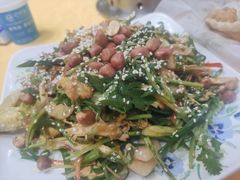 齐齐捞起鸡丝-成惠食府(赤岗店)