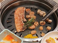 -韩香福烤肉庄园(华夏路店)