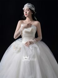 点击看大图 -艾拉·女王婚纱礼服馆