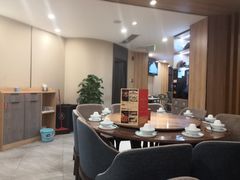 -有红鸡毛店·川菜(建设路店)