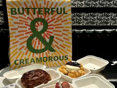 -BUTTERFUL&CREAMOROUS 黄油与面包(万象城店)