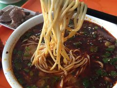 -吾穆勒蓬灰牛肉面·清真(北滨河中路店)