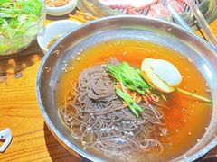 -小花花炭火烤肉·十五年延吉风味(左家庄店)