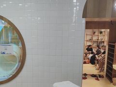 -乐游宝宝亲子游泳(徐汇中心)