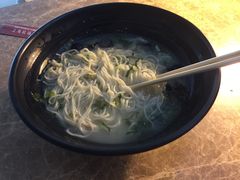 -虹桥机场V2贵宾休息室