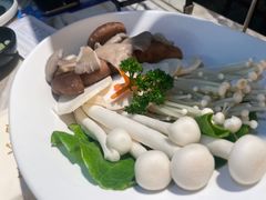 -左庭右院鲜牛肉火锅(龙湖杭州滨江天街店)