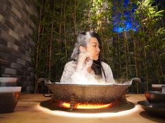 -湊湊火锅·茶憩(杭州湖滨银泰in77店)