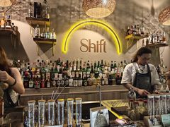 -Shift cocktail bar鸡尾酒吧