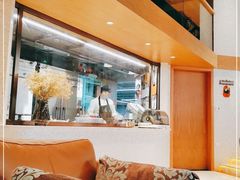 -莎琳娜食品有限公司·蛋糕店