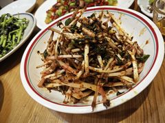 -自贡盐帮菜·玩辣餐厅(樱花园西街店)