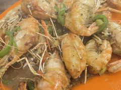 胡辣罗氏虾-贞姨美食·老字号海鲜大排档