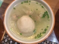 一小盅鱼丸和肉燕-聚春园驿馆(三坊七巷店)