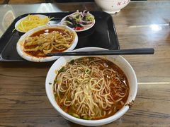 -陇上全荟兰州传统牛肉面(延吉路店)