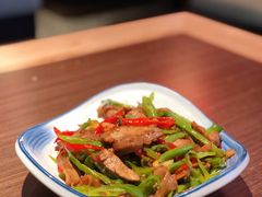 农家小炒肉-龙少爷碳火干锅(环球中心店)