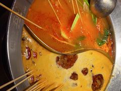 -钢管厂五区小郡肝串串香(滨江店)