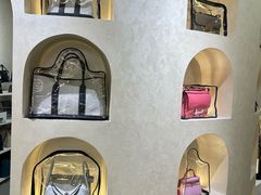 -六六奢品·vintage中古·回收二手奢侈品包包手表首饰(环球港店)