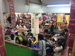 -瓦洛洛传统市场