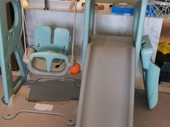 -上海滴水湖皇冠假日酒店