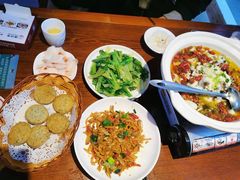 -唐师傅湘西名菜馆(武陵路店)