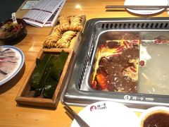 钙骨三鲜鸳鸯锅底-重庆刘一手火锅(三峡广场直营店)
