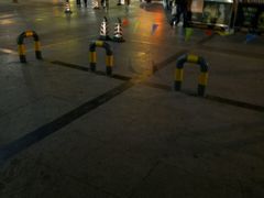 -爱琴海购物公园-地下停车场