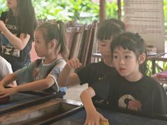 -大象粑粑造纸公园