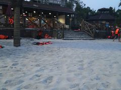 -泸州欢乐派海滩公园