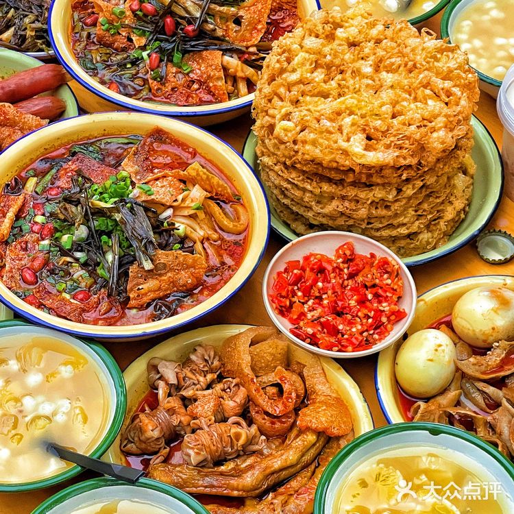 关于我在西安坐车一小时也要去吃的首家糖水和柳州螺蛳粉 