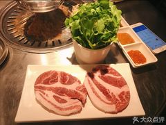 -韩聚屋韩国烤肉餐厅(新北万达店)
