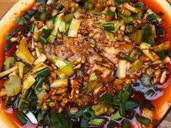 -拈签一笑黄牛肉辣卤串串