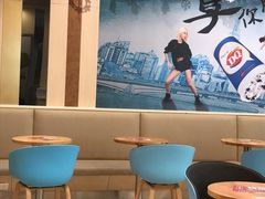 用餐区-DQ·蛋糕·冰淇淋(包河万达店)