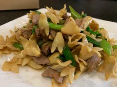 石榴花炒肉-喜洲翰林餐厅(董家百年老宅店)